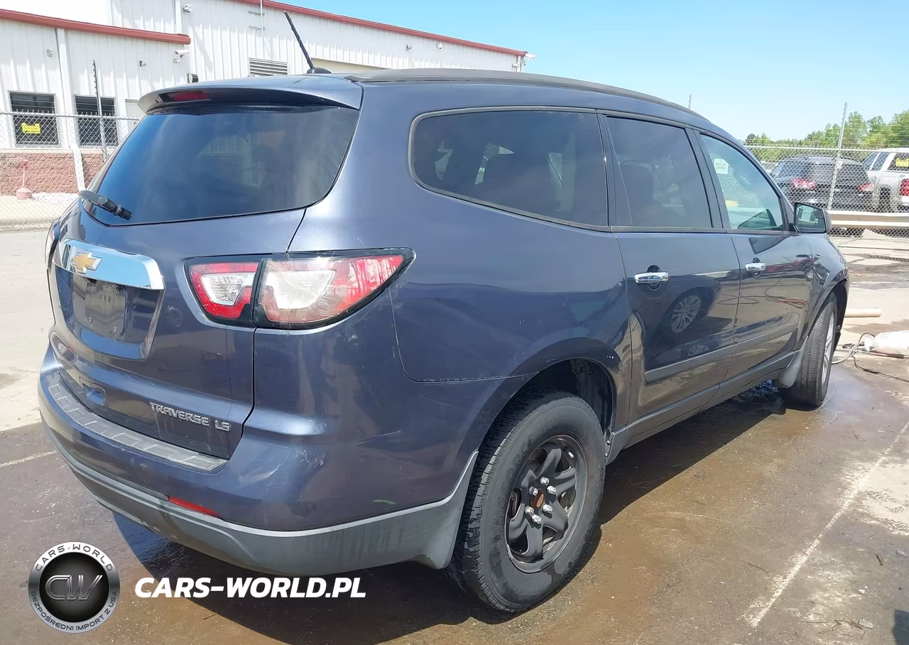 2014 Chevrolet Traverse Ls VIN:1GNKRFED3EJ127928 - 4