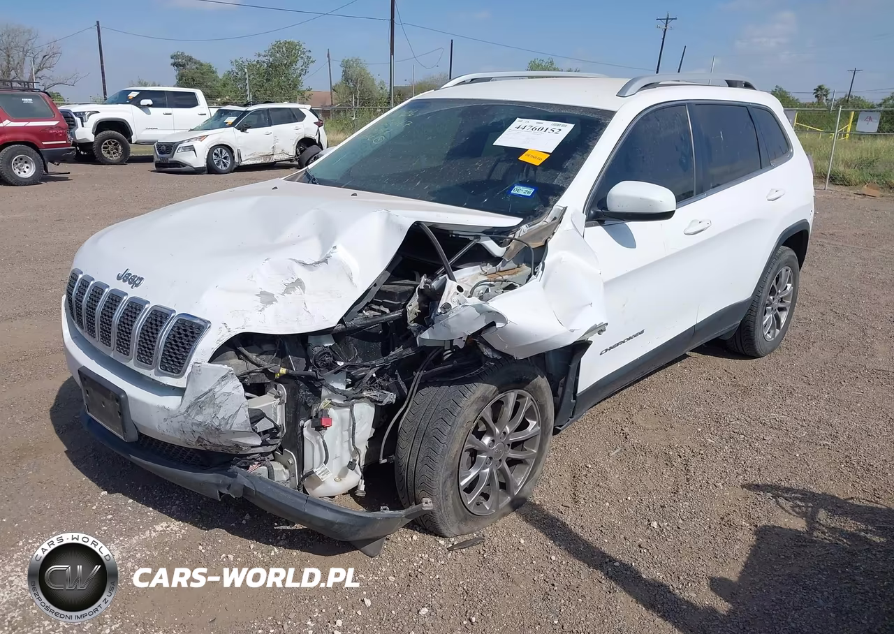 2019 Jeep Cherokee Latitude Plus Fwd VIN:1C4PJLLB0KD204397 - 2
