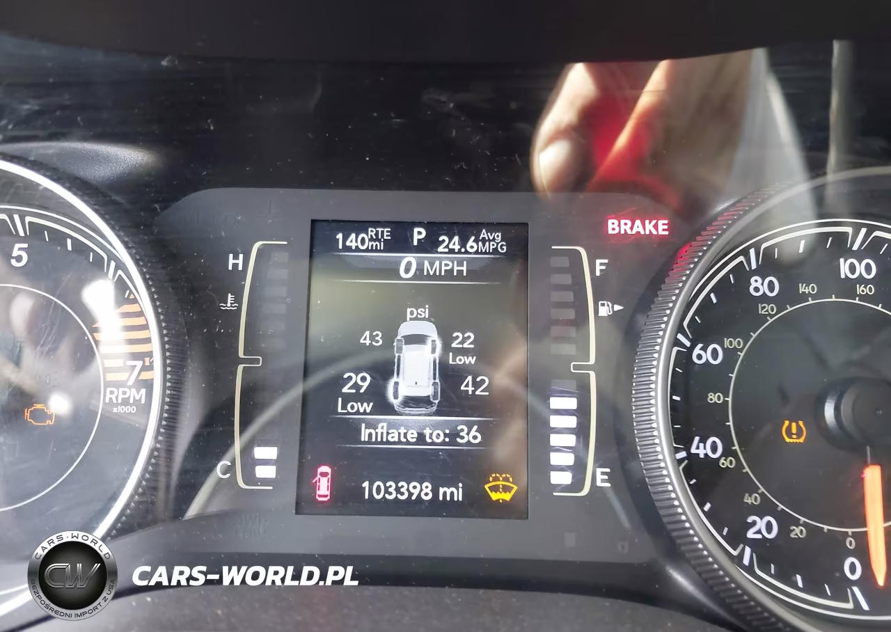 2019 Jeep Cherokee Latitude Plus Fwd VIN:1C4PJLLB0KD204397 - 7