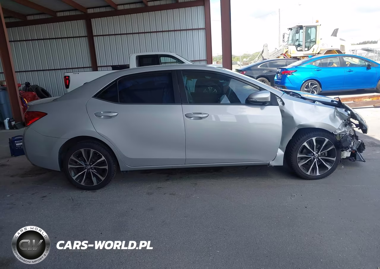 2019 Toyota Corolla Se VIN:2T1BURHE4KC207954 - 14