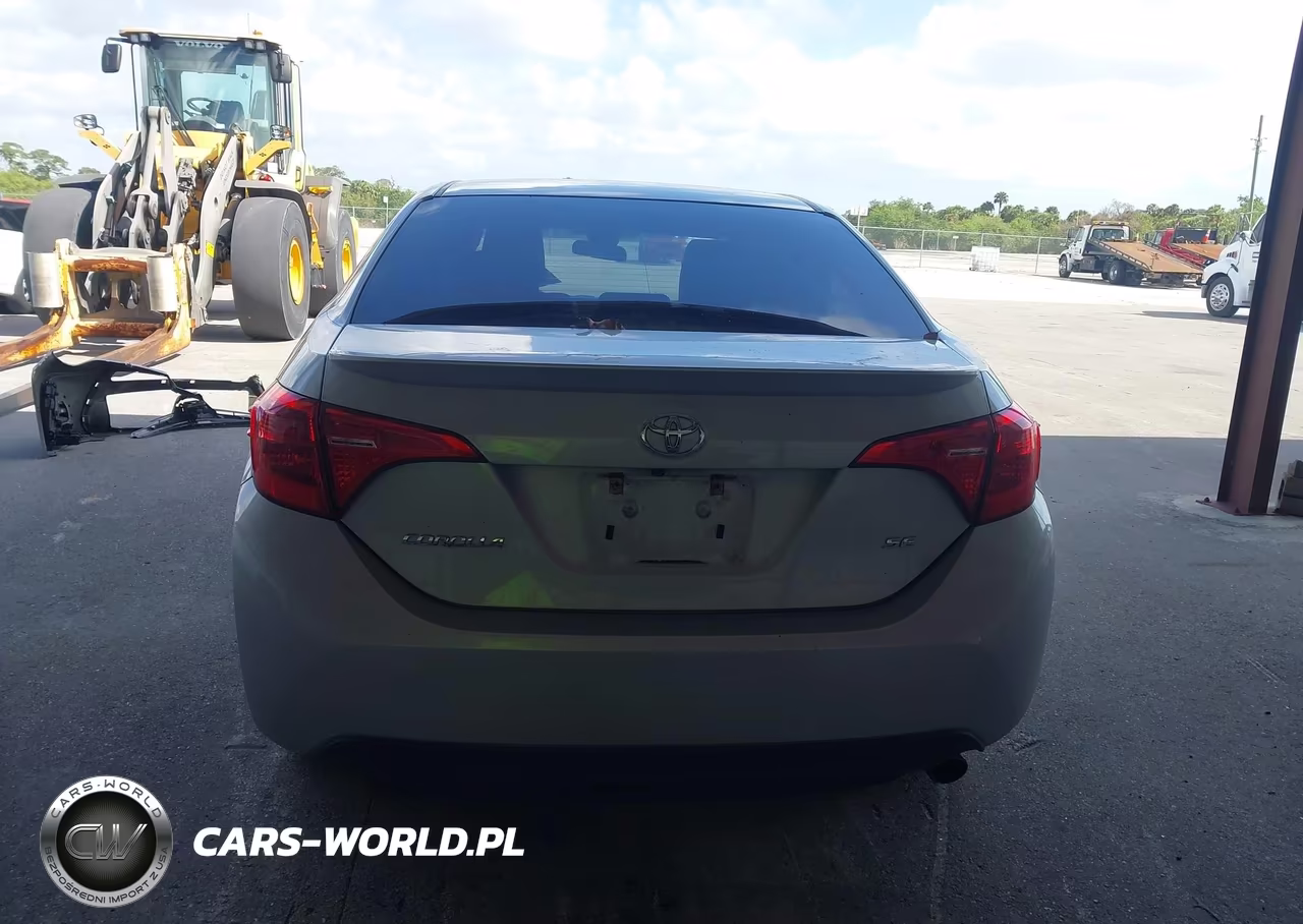 2019 Toyota Corolla Se VIN:2T1BURHE4KC207954 - 17