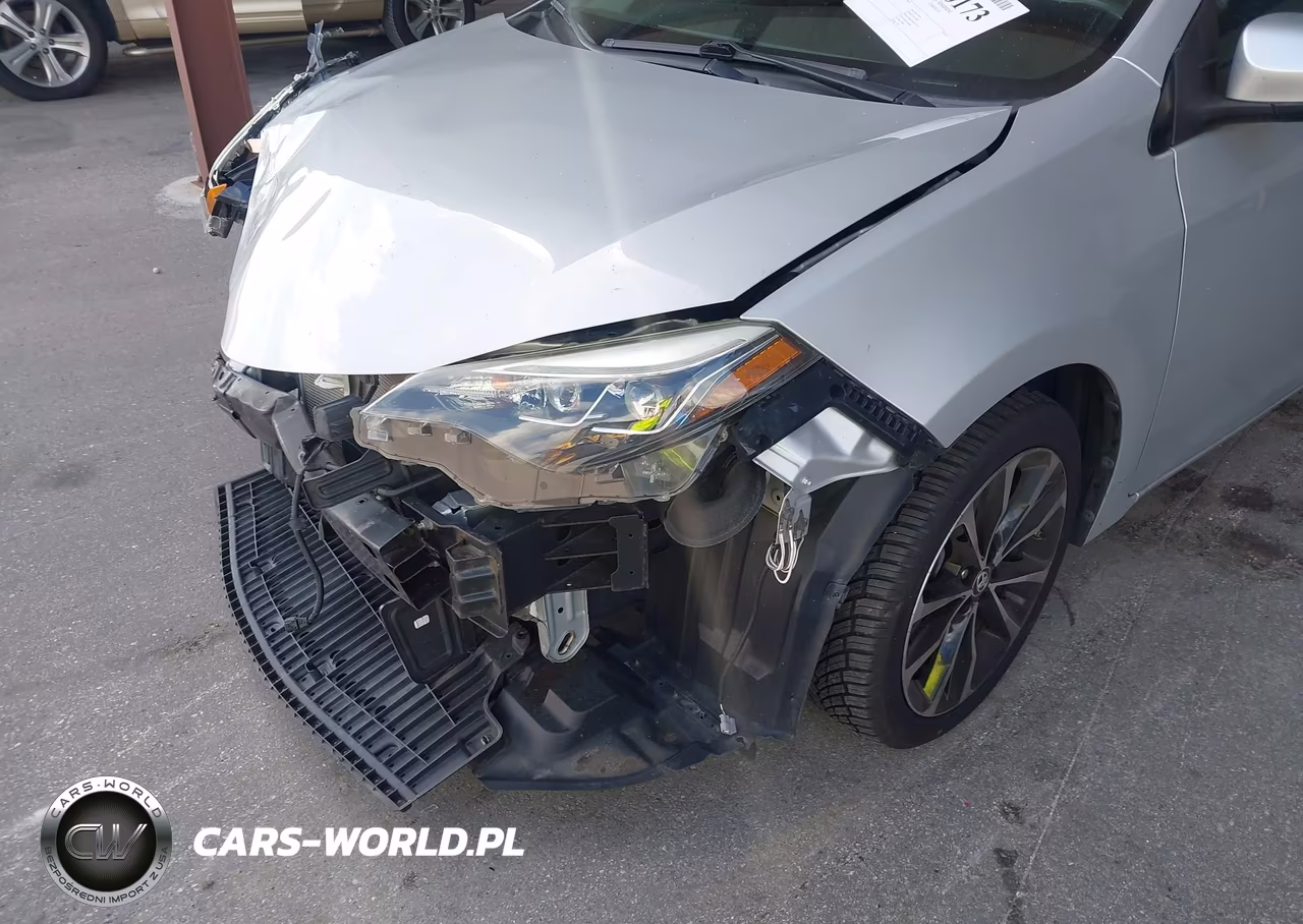 2019 Toyota Corolla Se VIN:2T1BURHE4KC207954 - 19