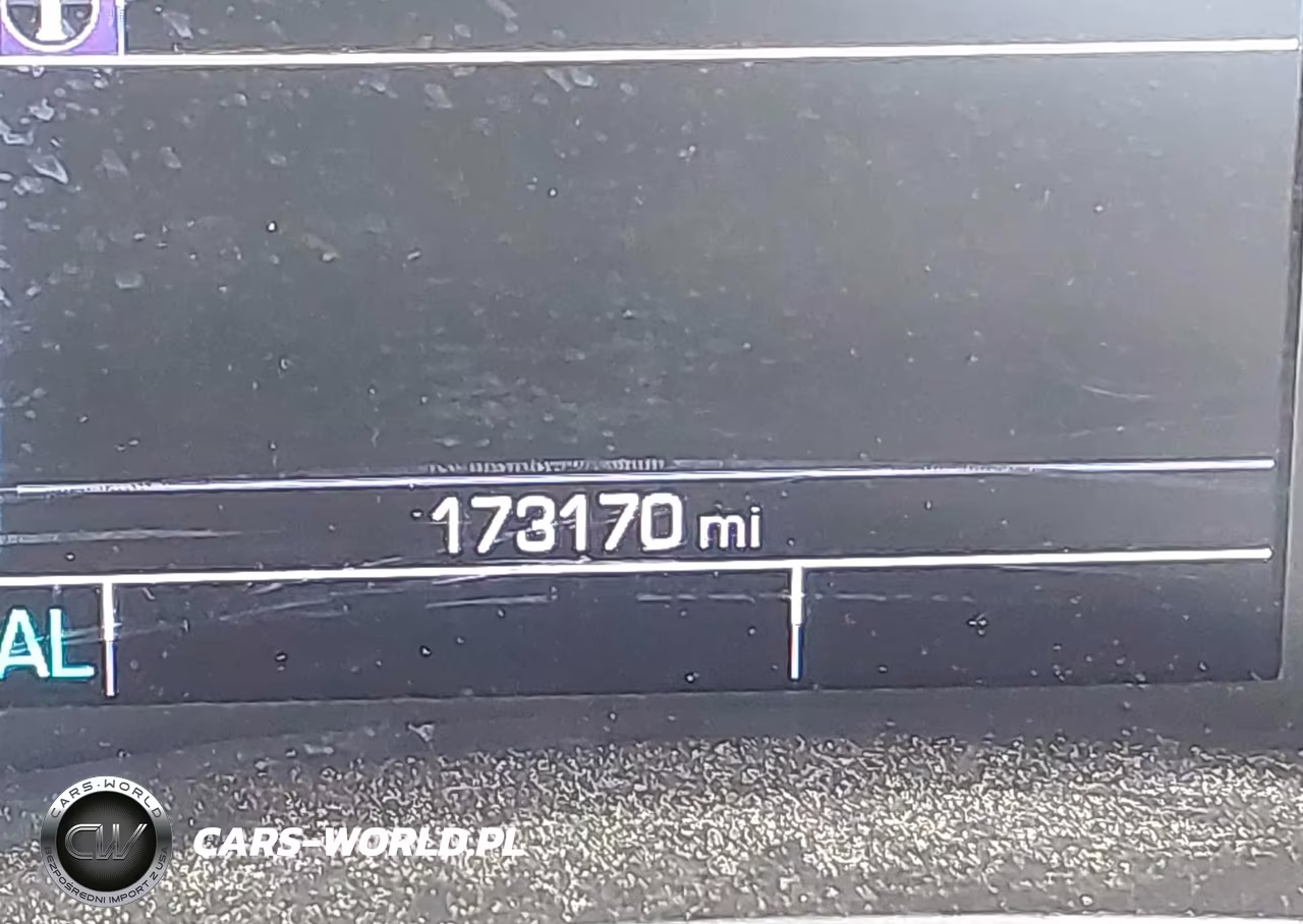 2018 Chevrolet Impala 1Lt VIN:2G1105S30J9145273 - 15