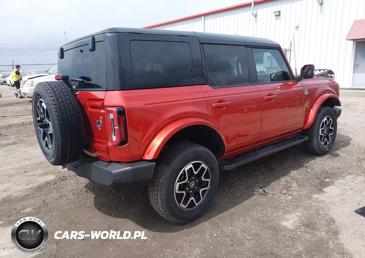 2024 Ford Bronco Outer Banks VIN:1FMDE8BH1RLB20210 - 4