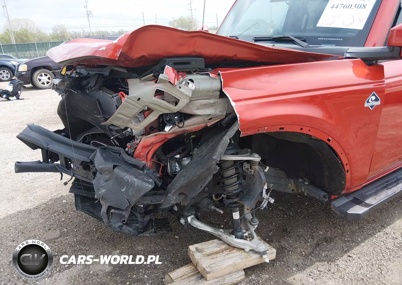 2024 Ford Bronco Outer Banks VIN:1FMDE8BH1RLB20210 - 6