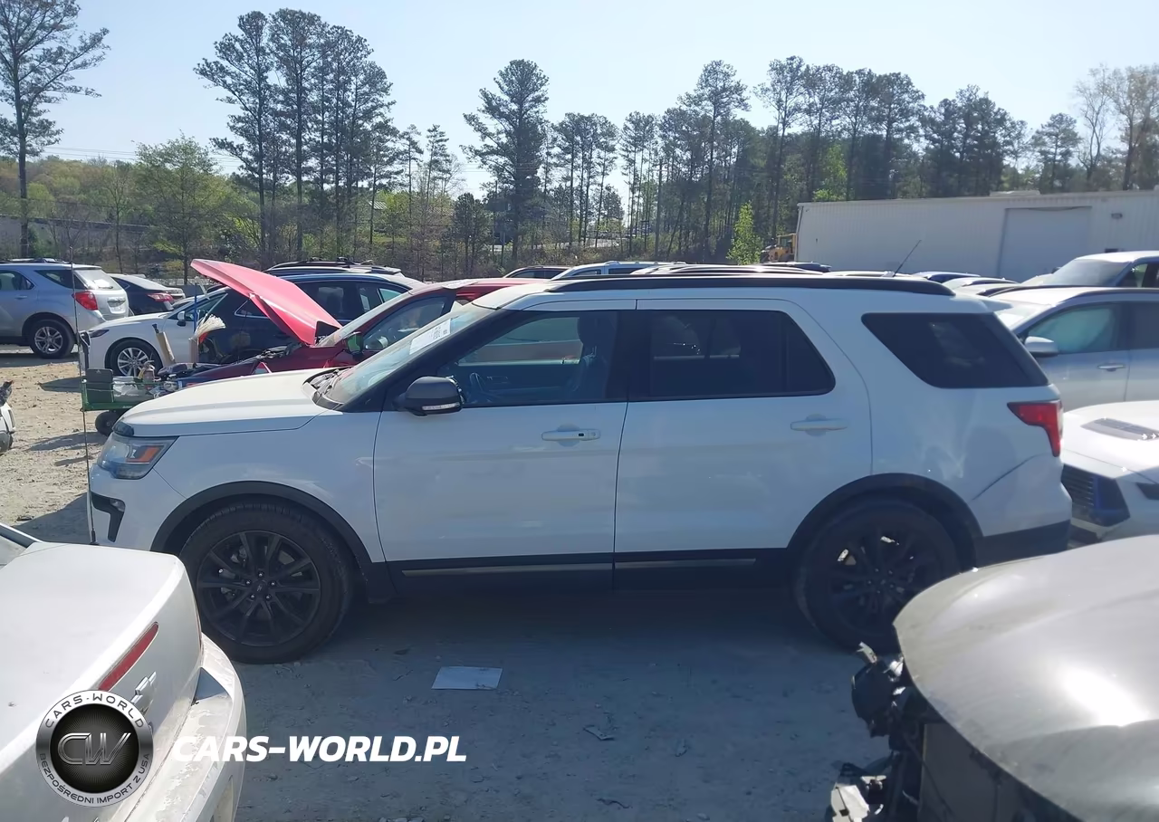 2019 Ford Explorer Xlt VIN:1FM5K7D87KGA82923 - 14