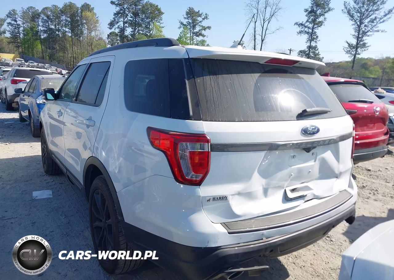 2019 Ford Explorer Xlt VIN:1FM5K7D87KGA82923 - 3