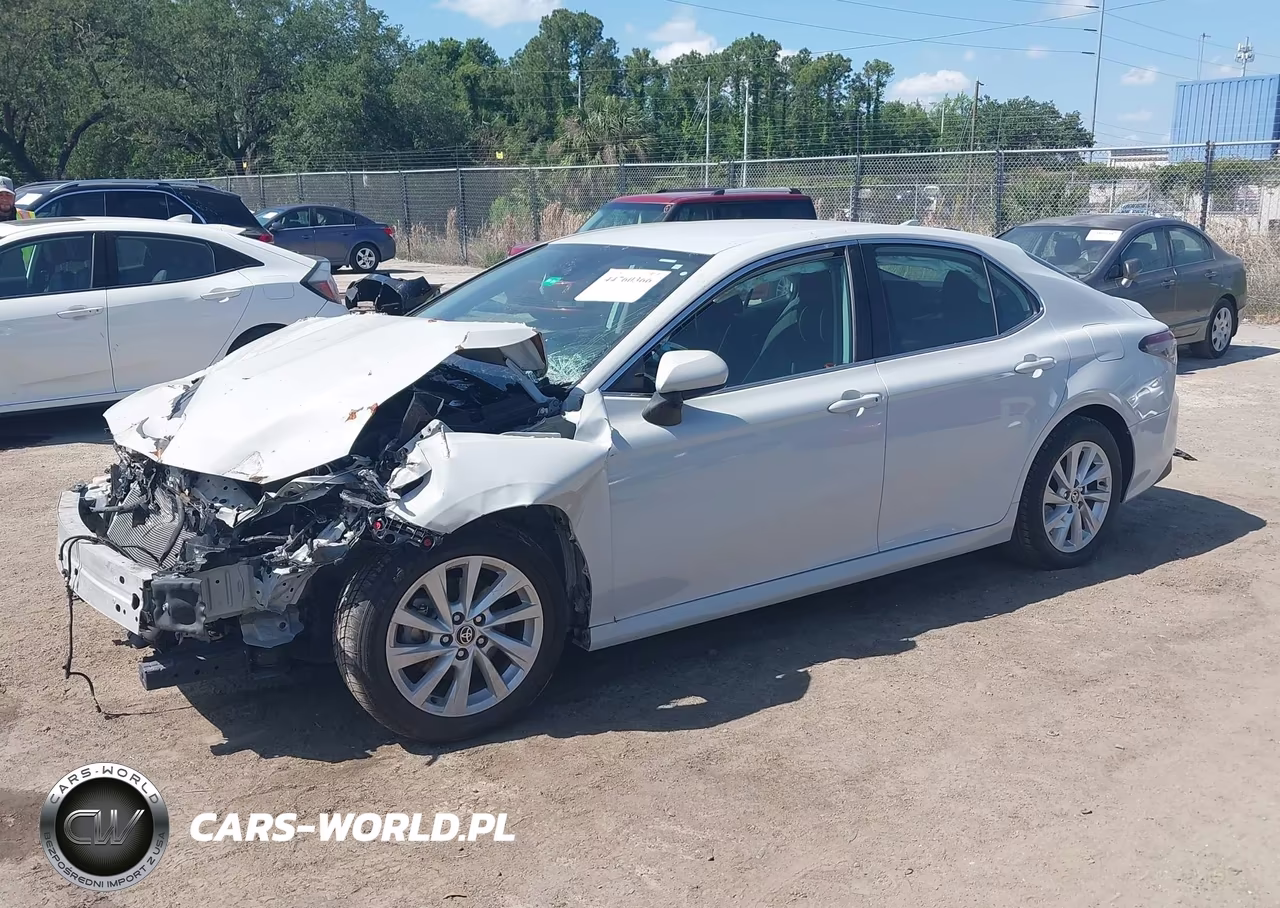 2023 Toyota Camry Le VIN:4T1C11AK2PU092372 - 2