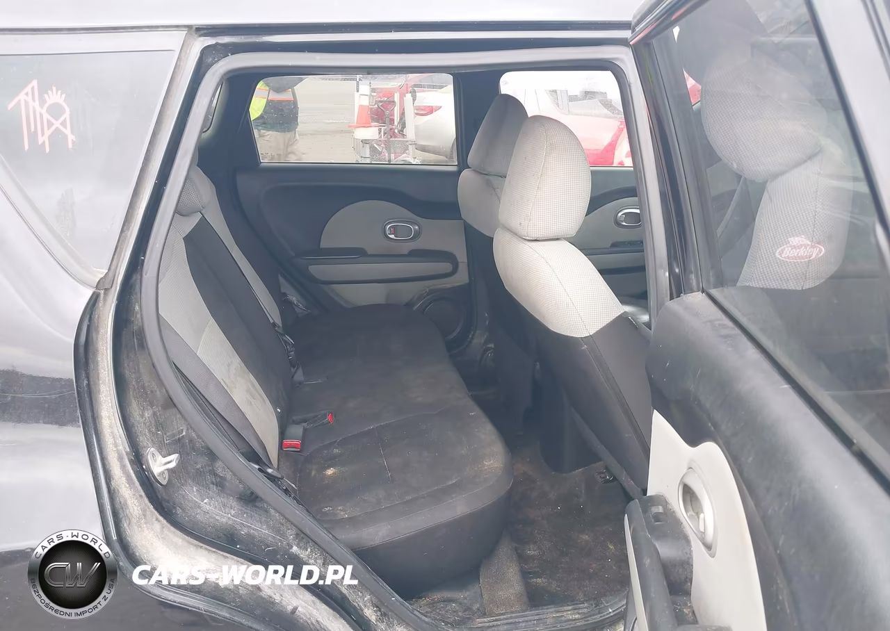 2015 Kia Soul VIN:KNDJN2A20F7149851 - 8