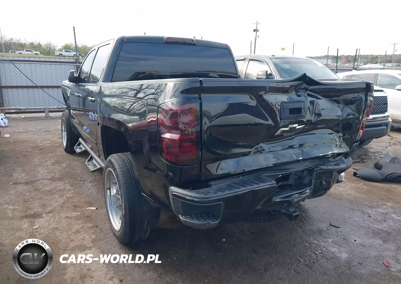2018 Chevrolet Silverado 1500 2Lt VIN:3GCUKREC6JG501426 - 3