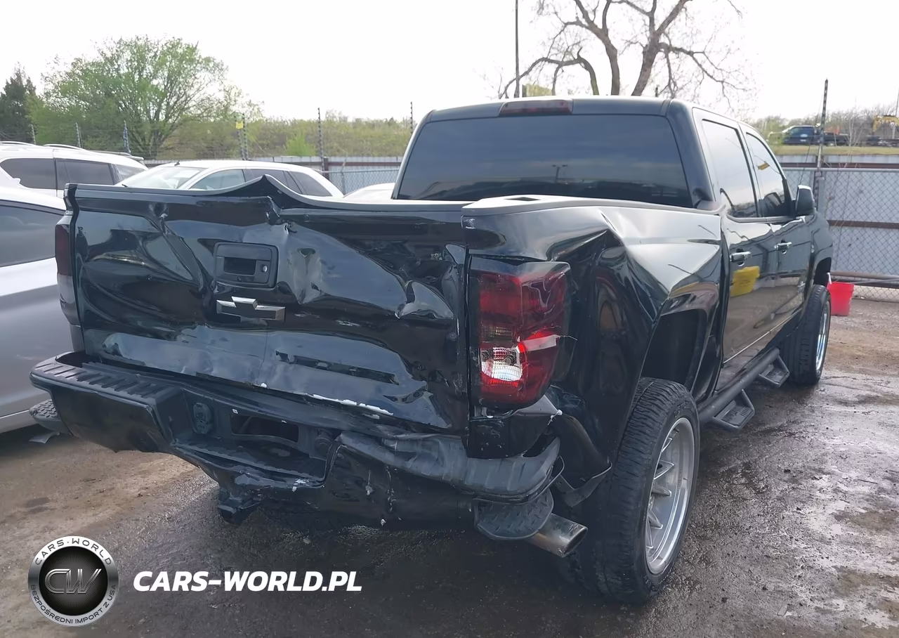 2018 Chevrolet Silverado 1500 2Lt VIN:3GCUKREC6JG501426 - 4