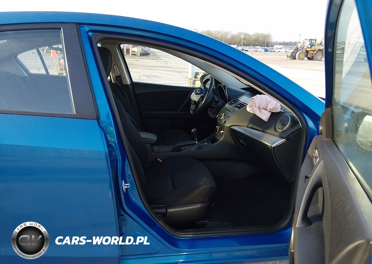 2012 Mazda Mazda3 I Touring VIN:JM1BL1V70C1586824 - 5