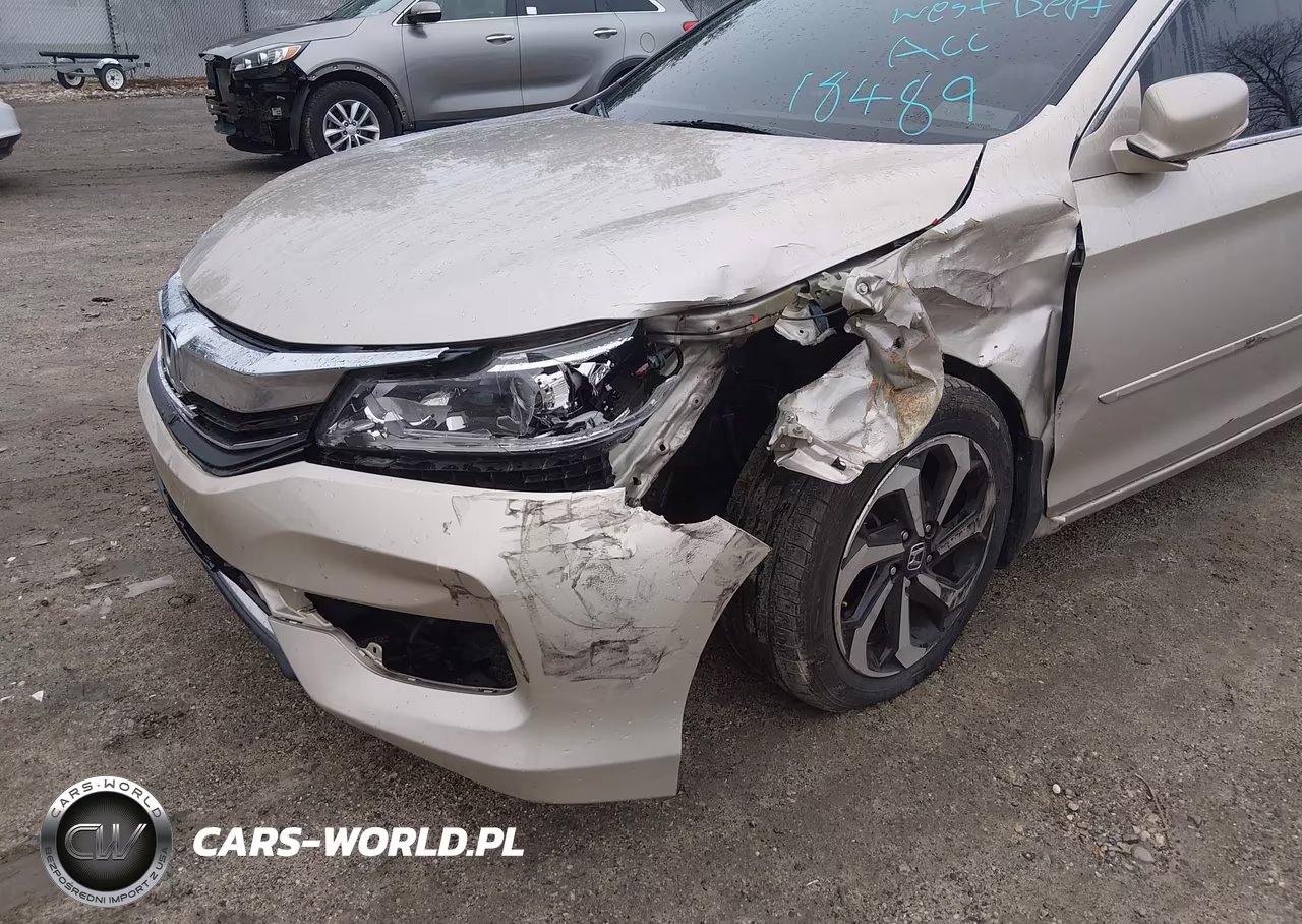 2017 Honda Accord Ex-L VIN:1HGCR2F81HA300410 - 6