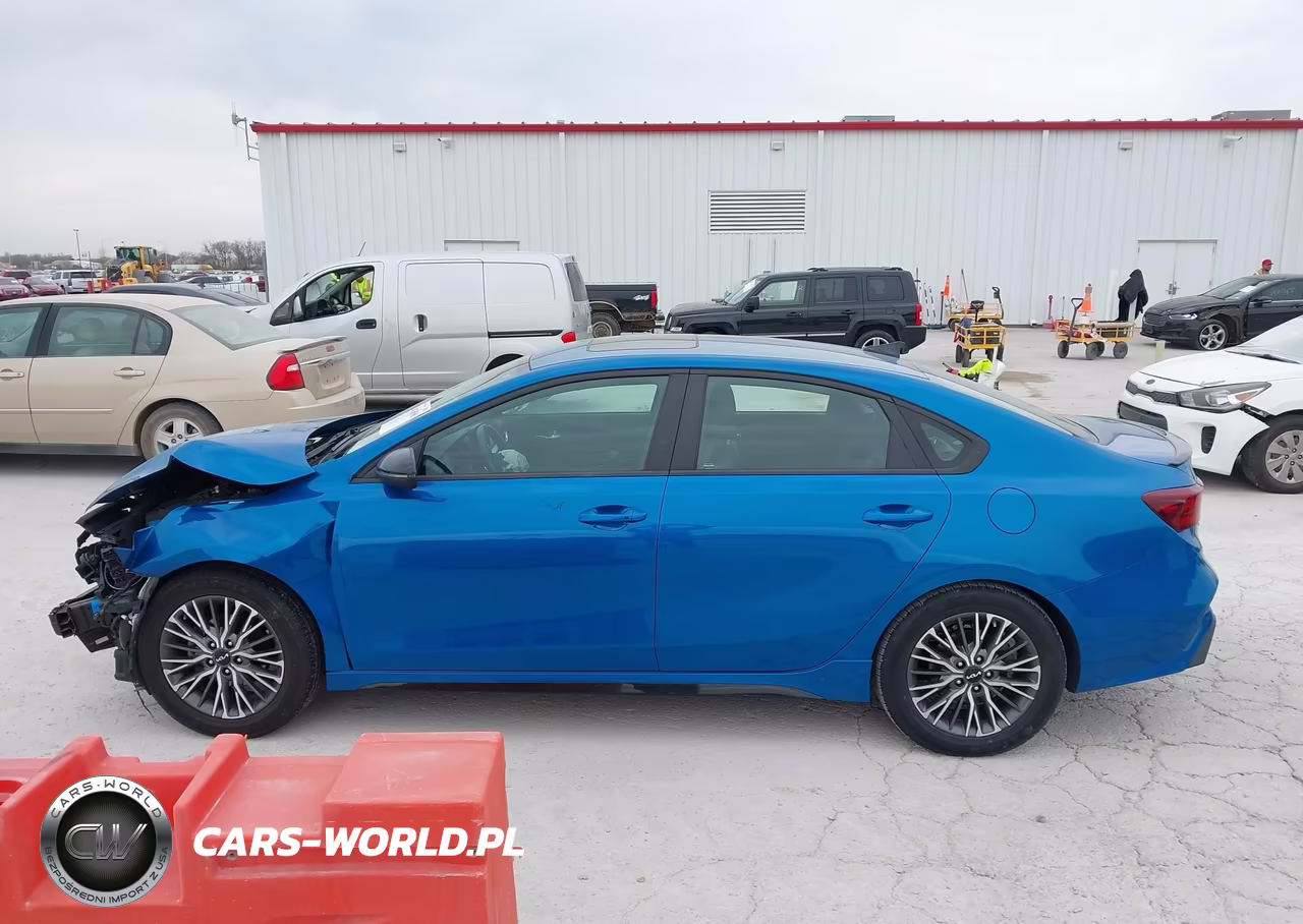 2022 Kia Forte Gt-Line VIN:3KPF54ADXNE491518 - 15