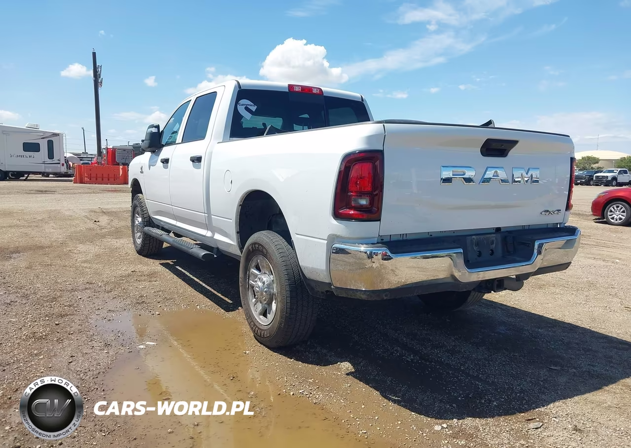 2025 Ram 2500 Tradesman 4X4 6'4 Box VIN:3C63R5CL8SG563115 - 3