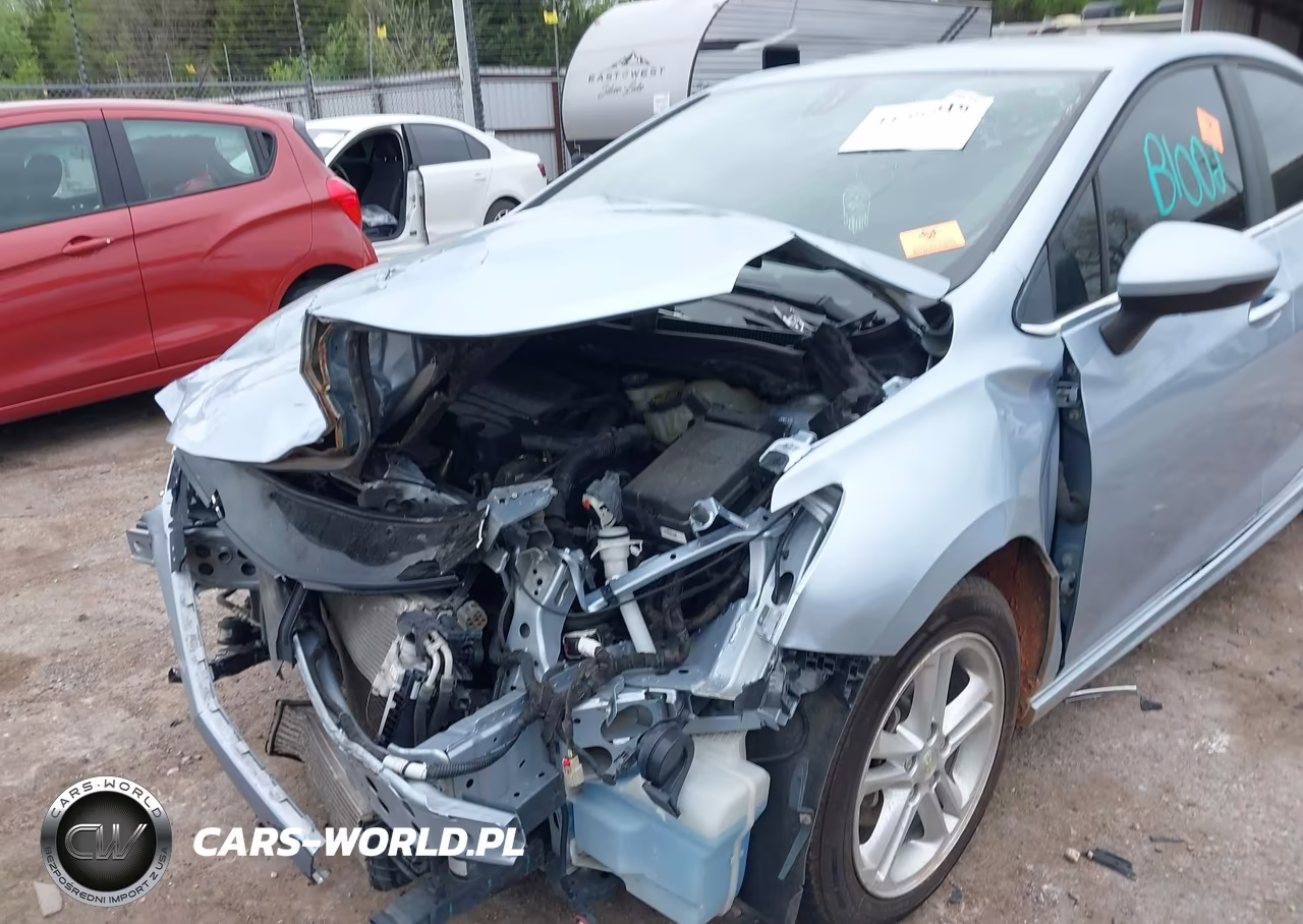 2017 Chevrolet Cruze Lt Auto VIN:1G1BE5SM7H7273794 - 6