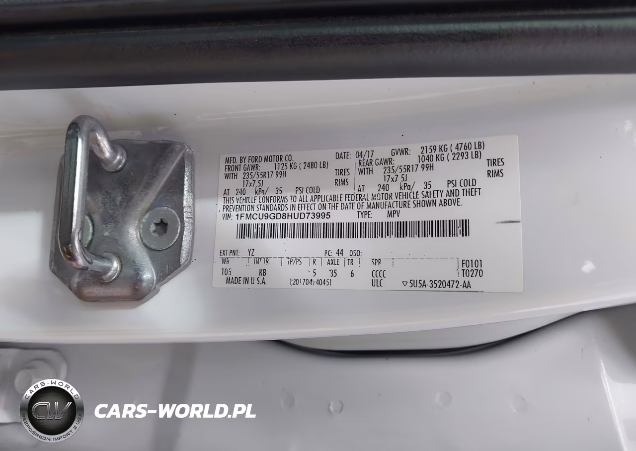 2017 Ford Escape Se VIN:1FMCU9GD8HUD73995 - 9