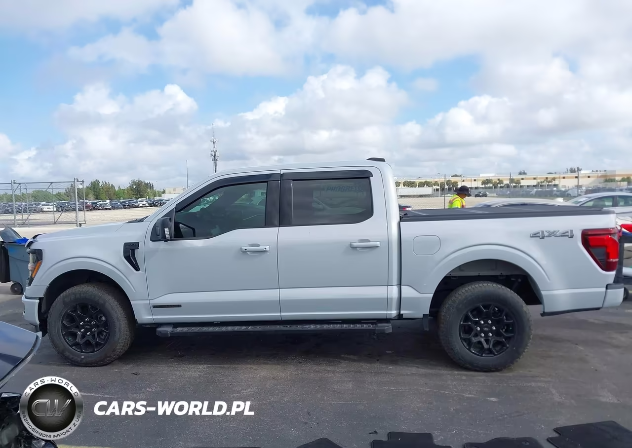 2025 Ford F-150 Xlt VIN:1FTFW3LD8SFA83430 - 14