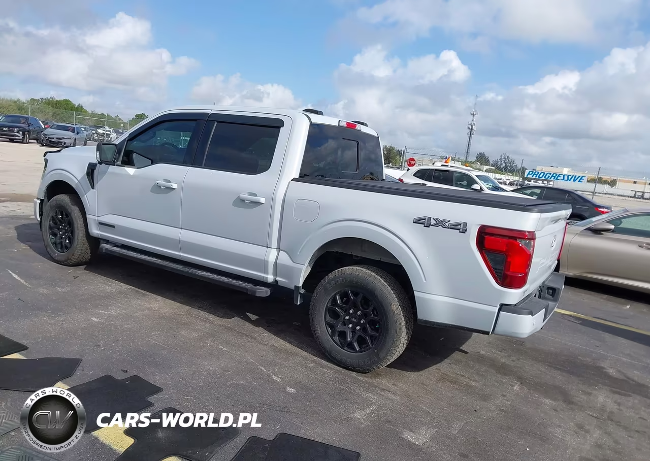 2025 Ford F-150 Xlt VIN:1FTFW3LD8SFA83430 - 3