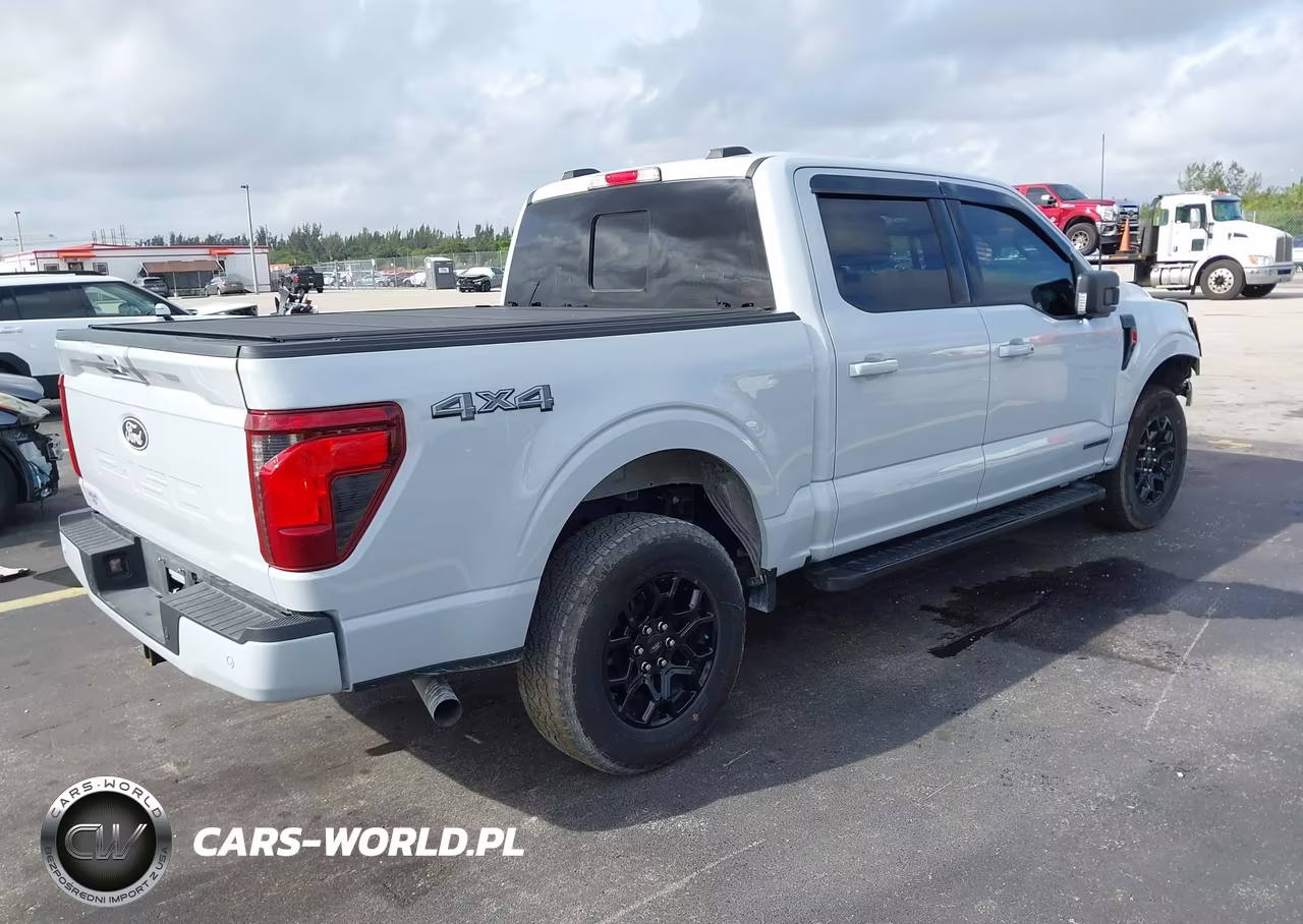 2025 Ford F-150 Xlt VIN:1FTFW3LD8SFA83430 - 4