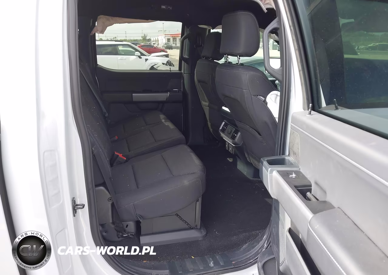 2025 Ford F-150 Xlt VIN:1FTFW3LD8SFA83430 - 8