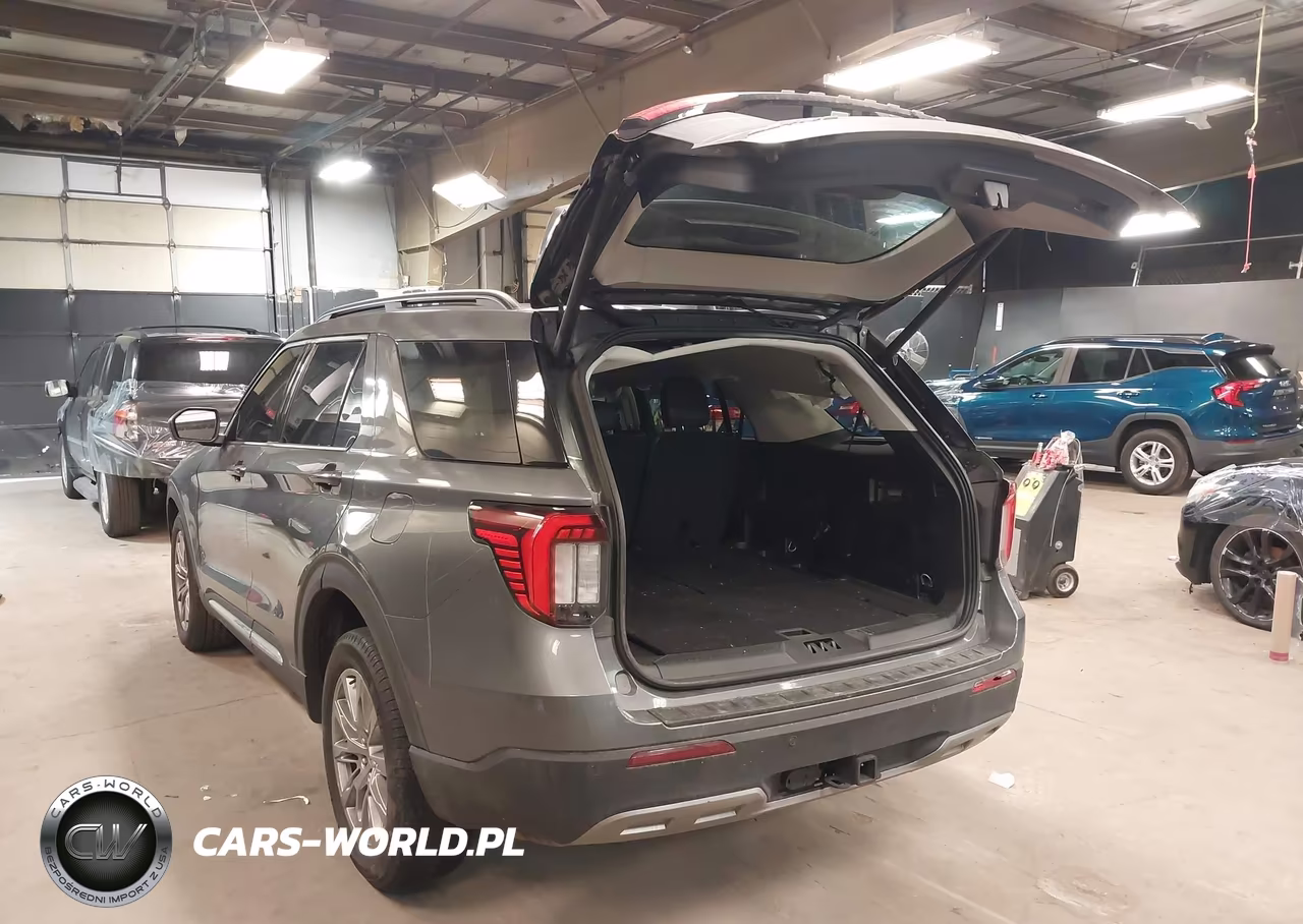 2025 Ford Explorer Active VIN:1FMUK8DH8SGA59197 - 3