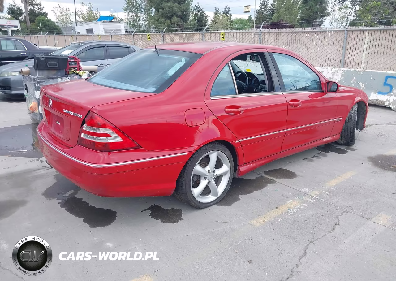 2005 Mercedes-Benz C 230 Kompressor Sport VIN:WDBRF40J05F722691 - 4