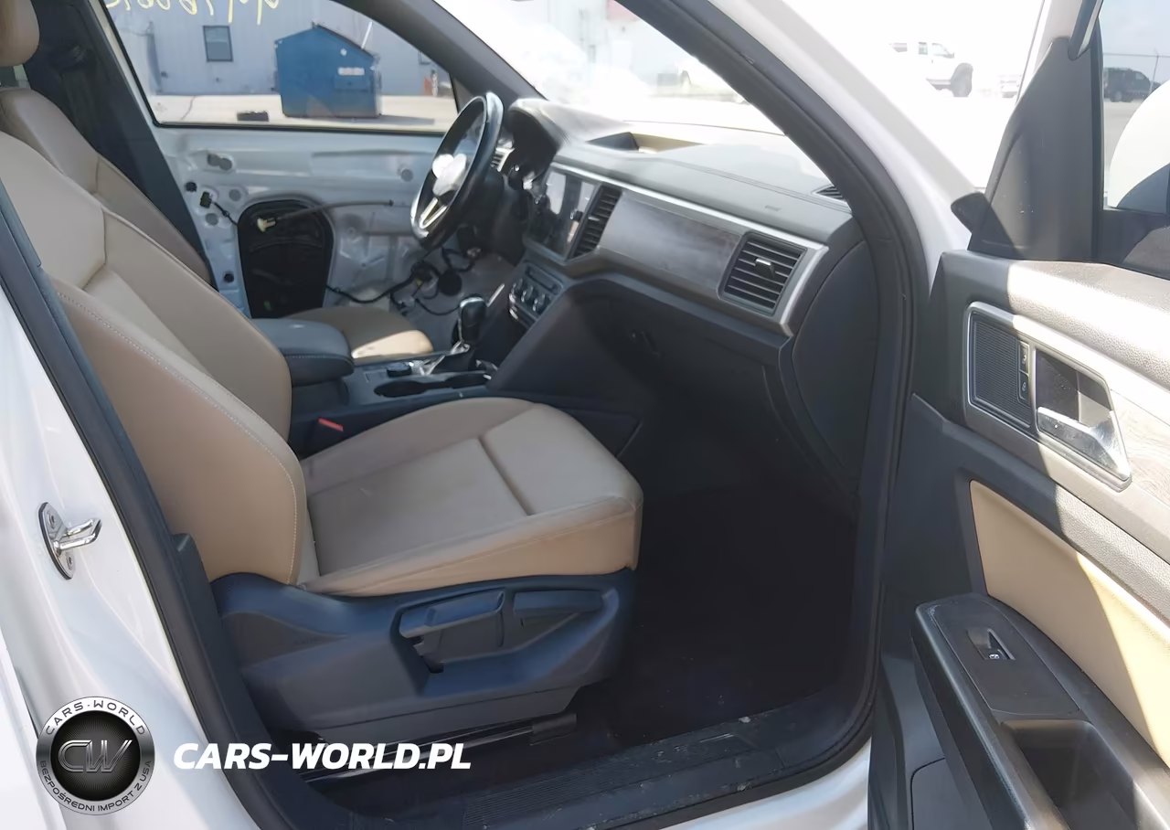 2020 Volkswagen Atlas Cross Sport 3.6L V6 Se W-Technology-3.6L V6 Se W-Technology R-Line VIN:1V21E2CA4LC208616 - 5