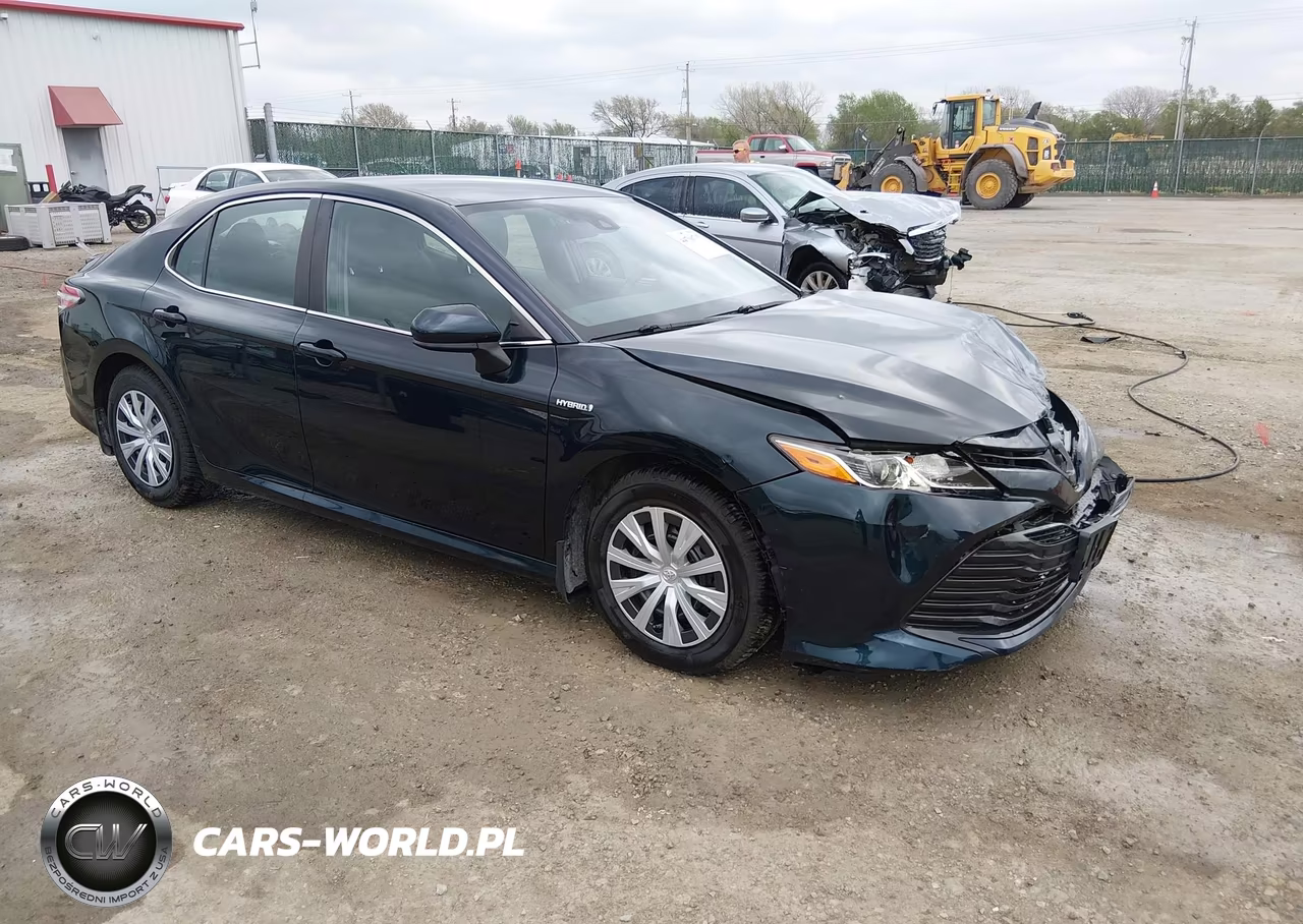 2018 Toyota Camry Hybrid Le