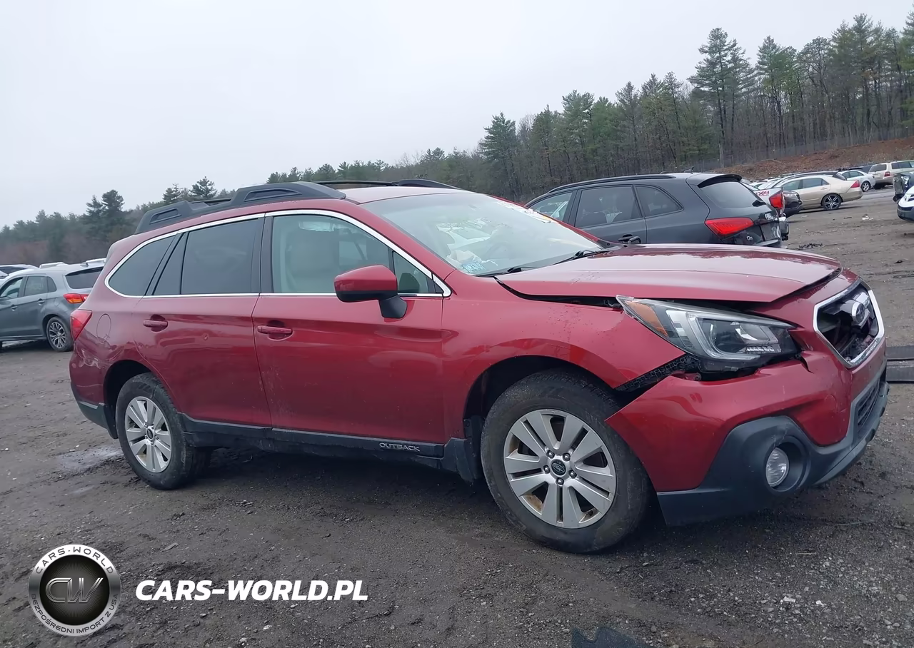 2018 Subaru Outback 2.5I Premium VIN:4S4BSACC7J3225333 - 13