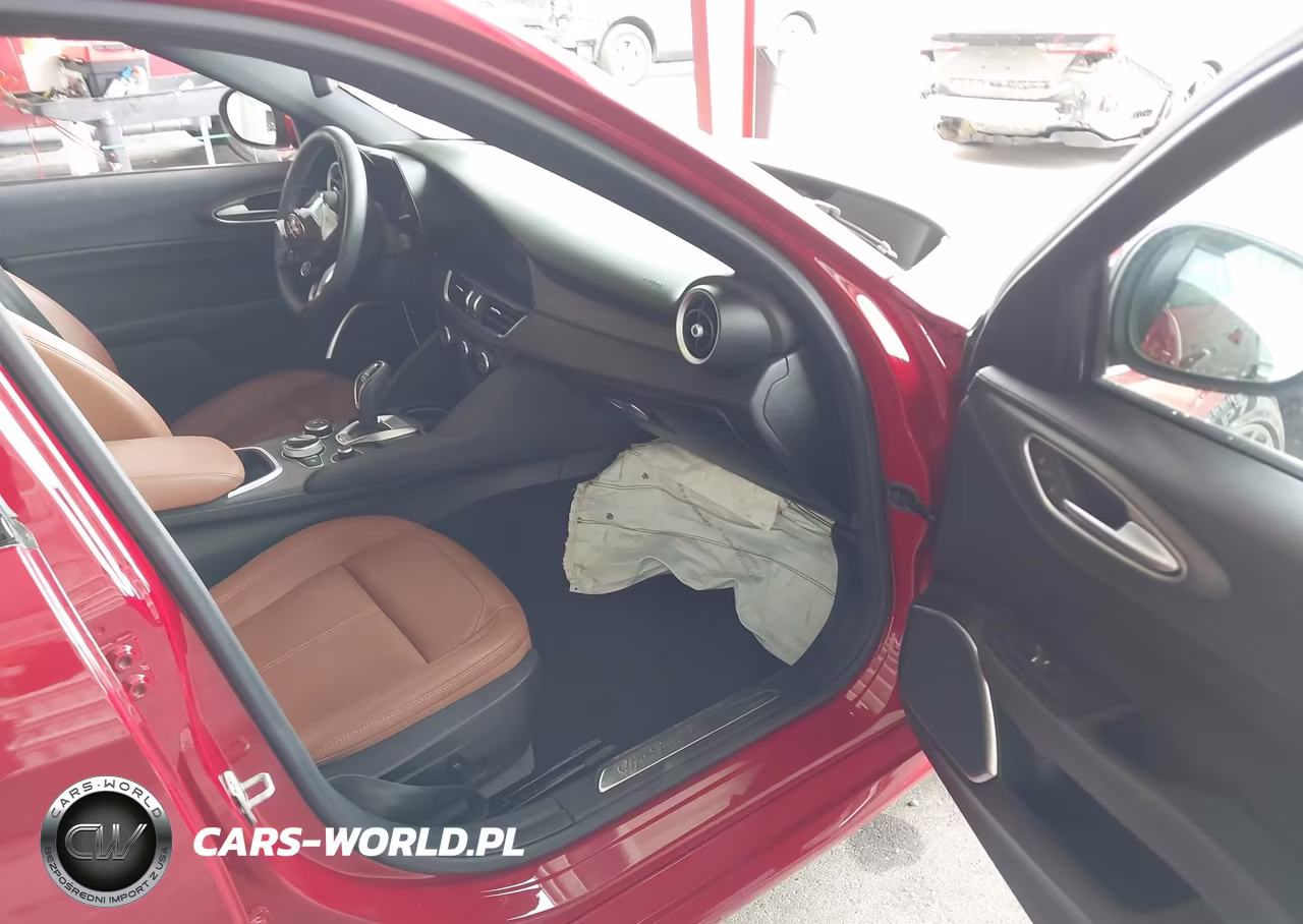 2022 Alfa Romeo Giulia Ti Rwd VIN:ZARFAMBN6N7663908 - 5