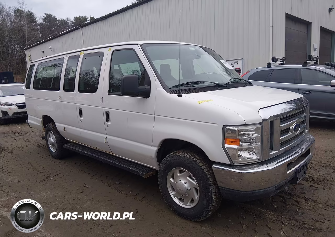 2012 Ford E-350 Super Duty Xlt