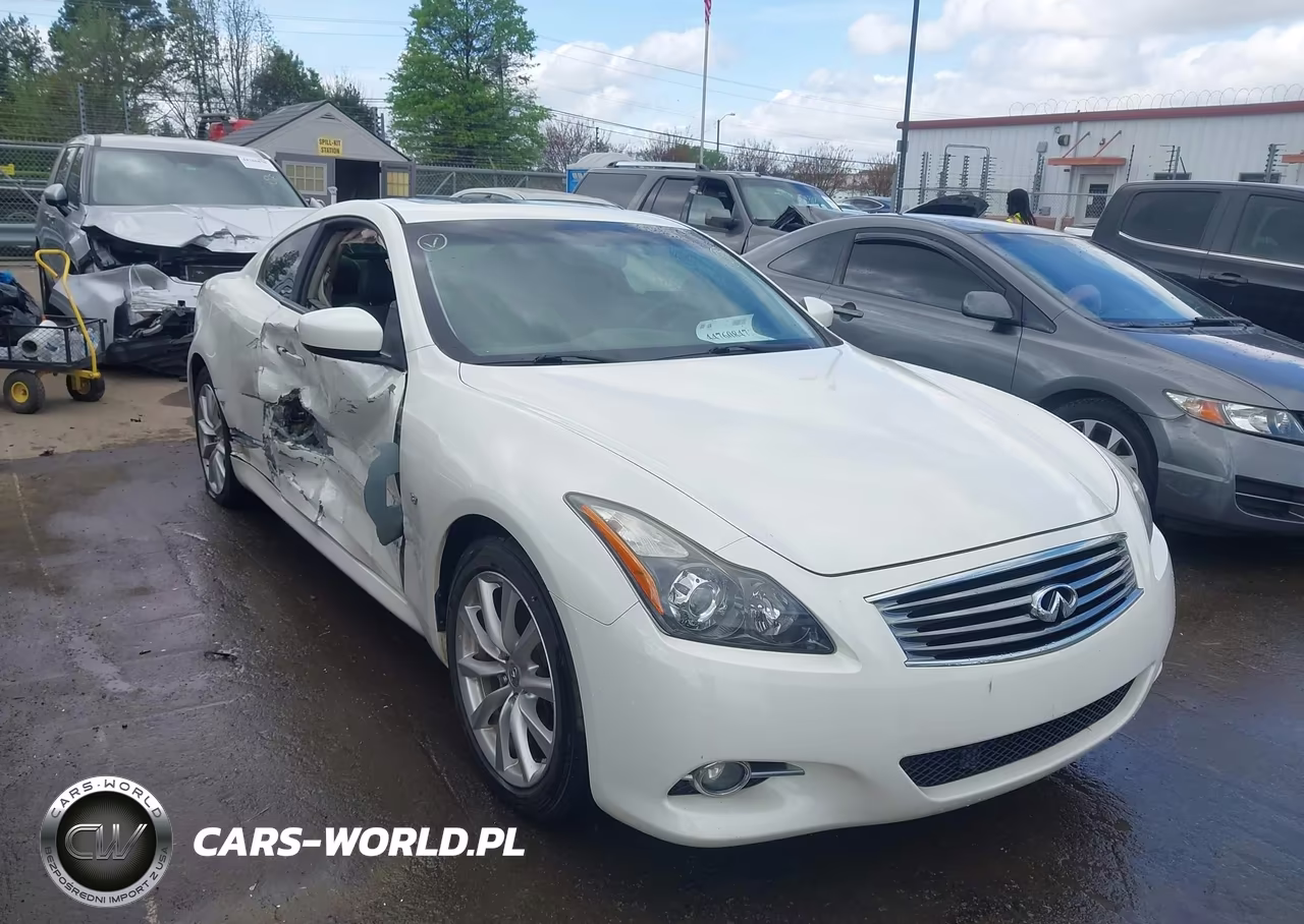 2015 Infiniti Q60 Journey