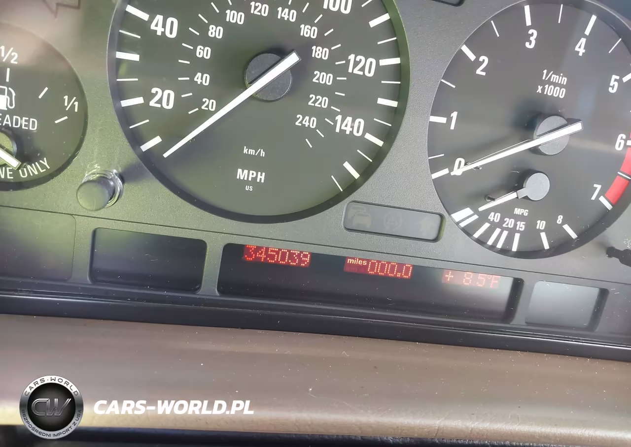 1999 BMW 740Il VIN:WBAGH8330XDP00077 - 7