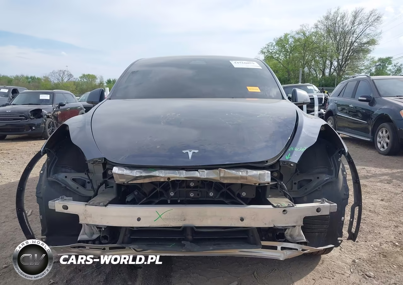 2022 Tesla Model Y Long Range Dual Motor All-Wheel Drive VIN:7SAYGDEE8NA009256 - 12