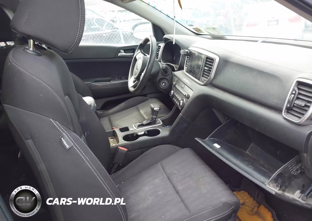 2020 Kia Sportage Lx VIN:KNDPMCACXL7661902 - 5