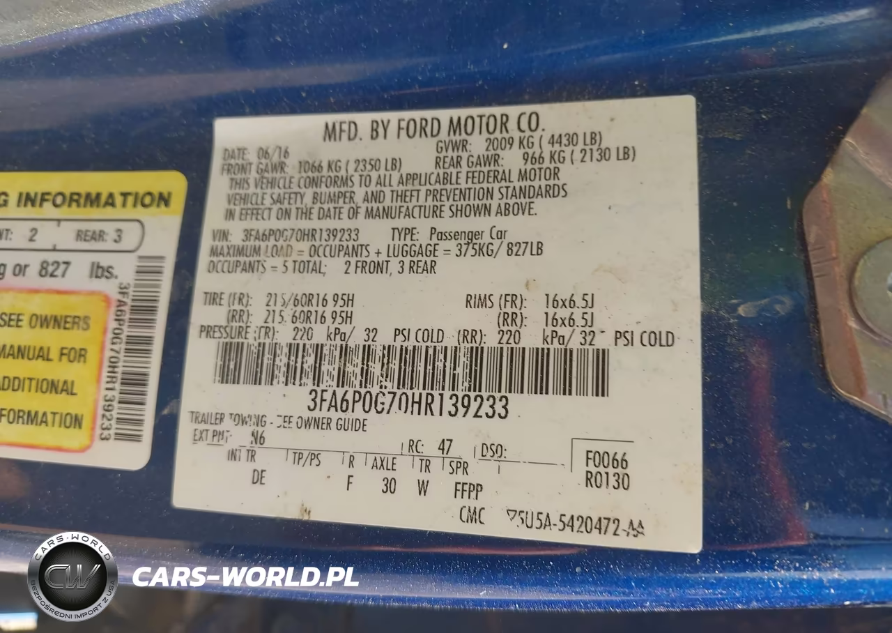 2017 Ford Fusion S VIN:3FA6P0G70HR139233 - 9