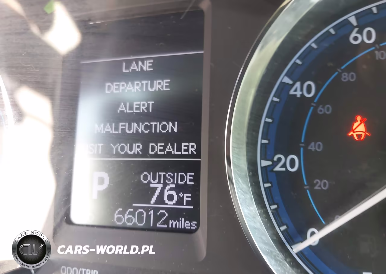 2019 Toyota Corolla Le VIN:5YFBURHE8KP879421 - 15