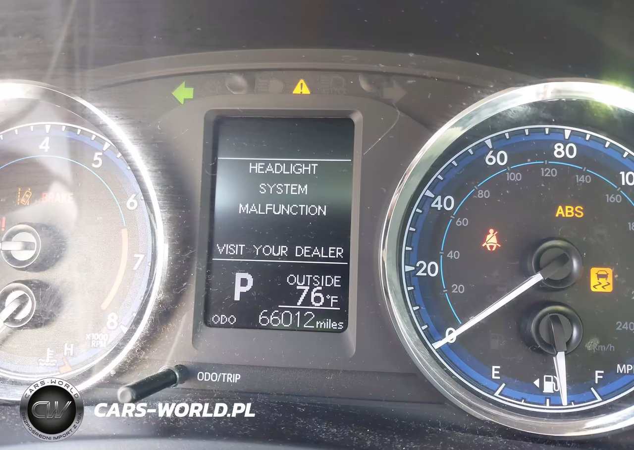2019 Toyota Corolla Le VIN:5YFBURHE8KP879421 - 7