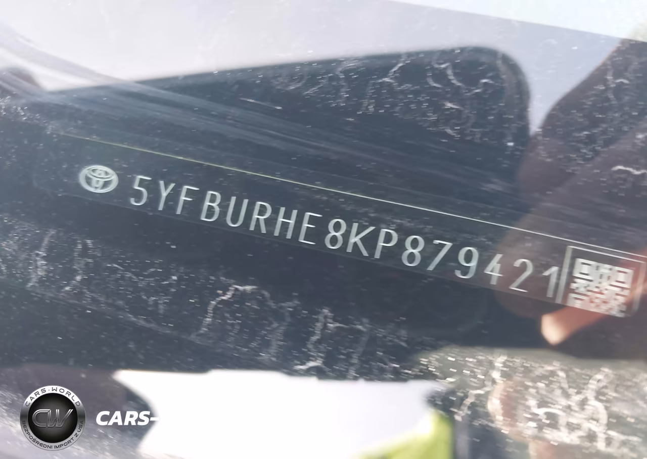 2019 Toyota Corolla Le VIN:5YFBURHE8KP879421 - 9