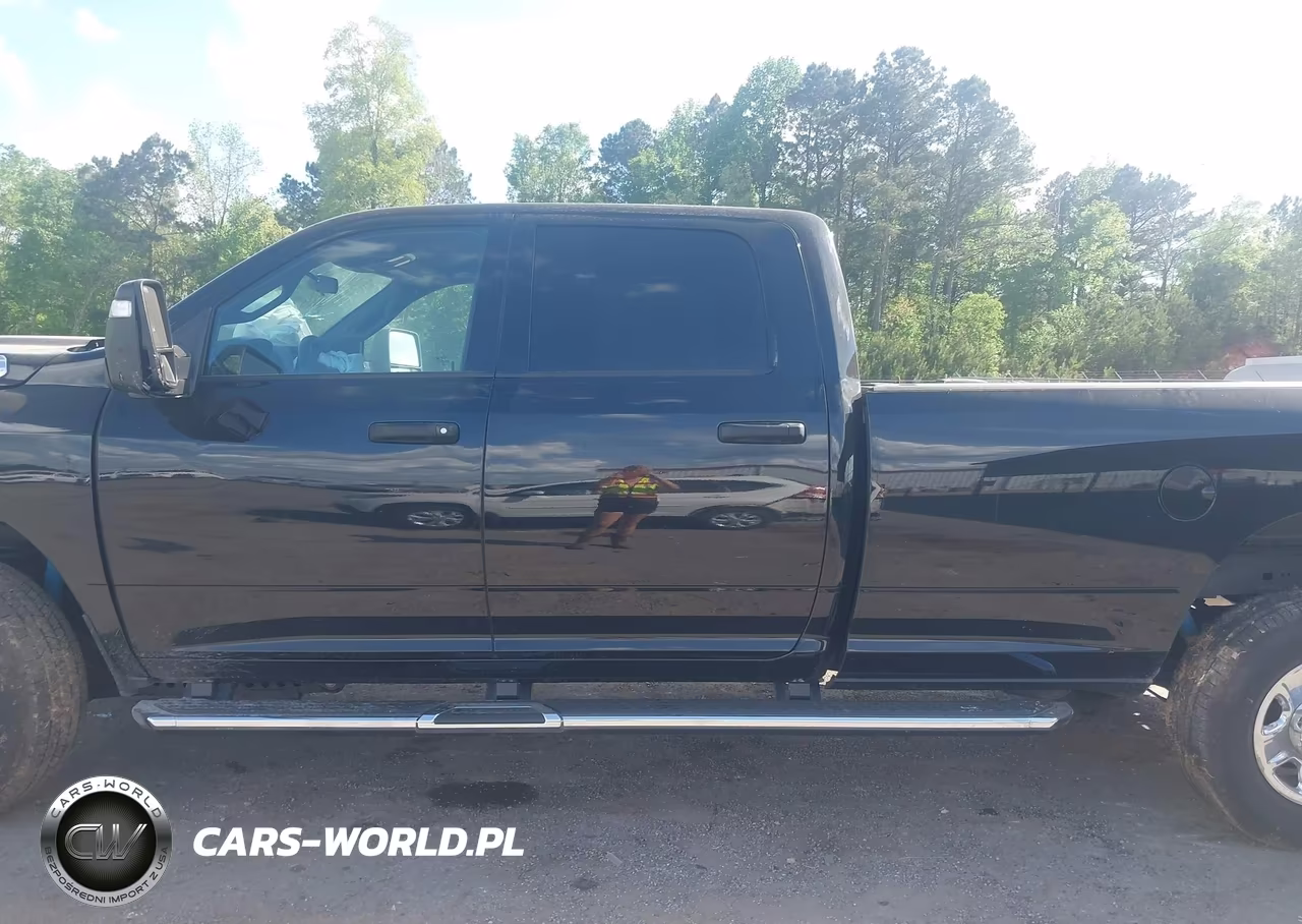 2024 Ram 2500 Tradesman 4X4 8' Box VIN:3C6UR5HJ1RG415829 - 15