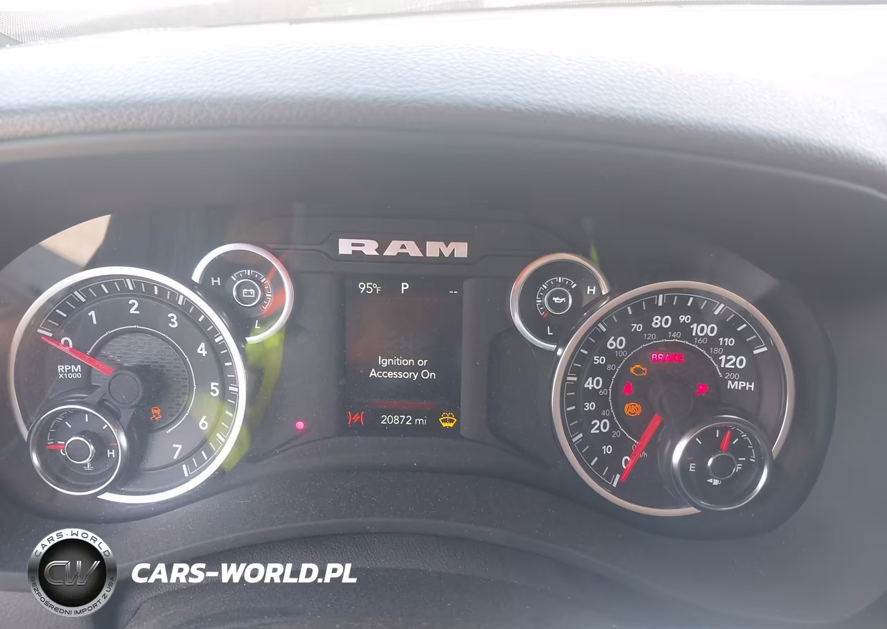2024 Ram 2500 Tradesman 4X4 8' Box VIN:3C6UR5HJ1RG415829 - 7