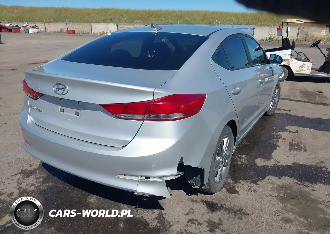 2018 Hyundai Elantra Sel VIN:5NPD84LF1JH298628 - 4