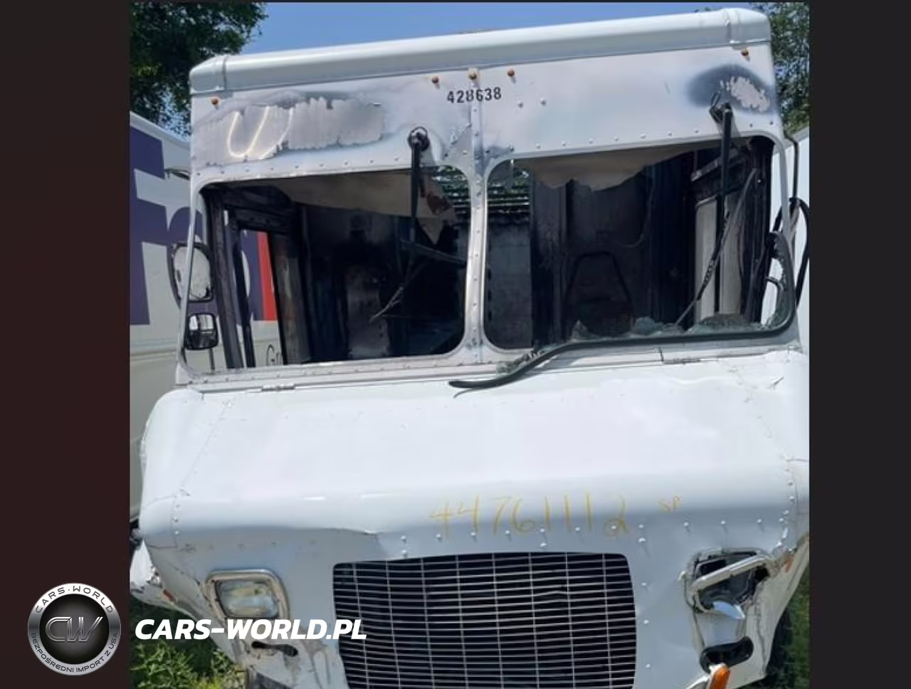 2020 Freightliner Mt45G VIN:4UZAC2EA3LCMA0265 - 9