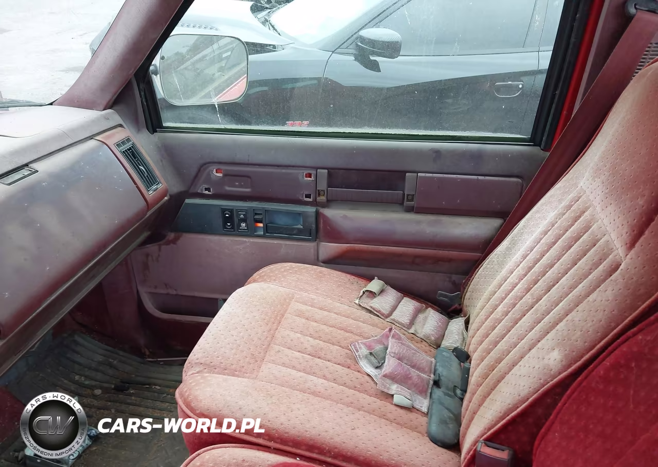 1988 Chevrolet Gmt-400 K1500 VIN:1GCDK14K8JZ312304 - 5