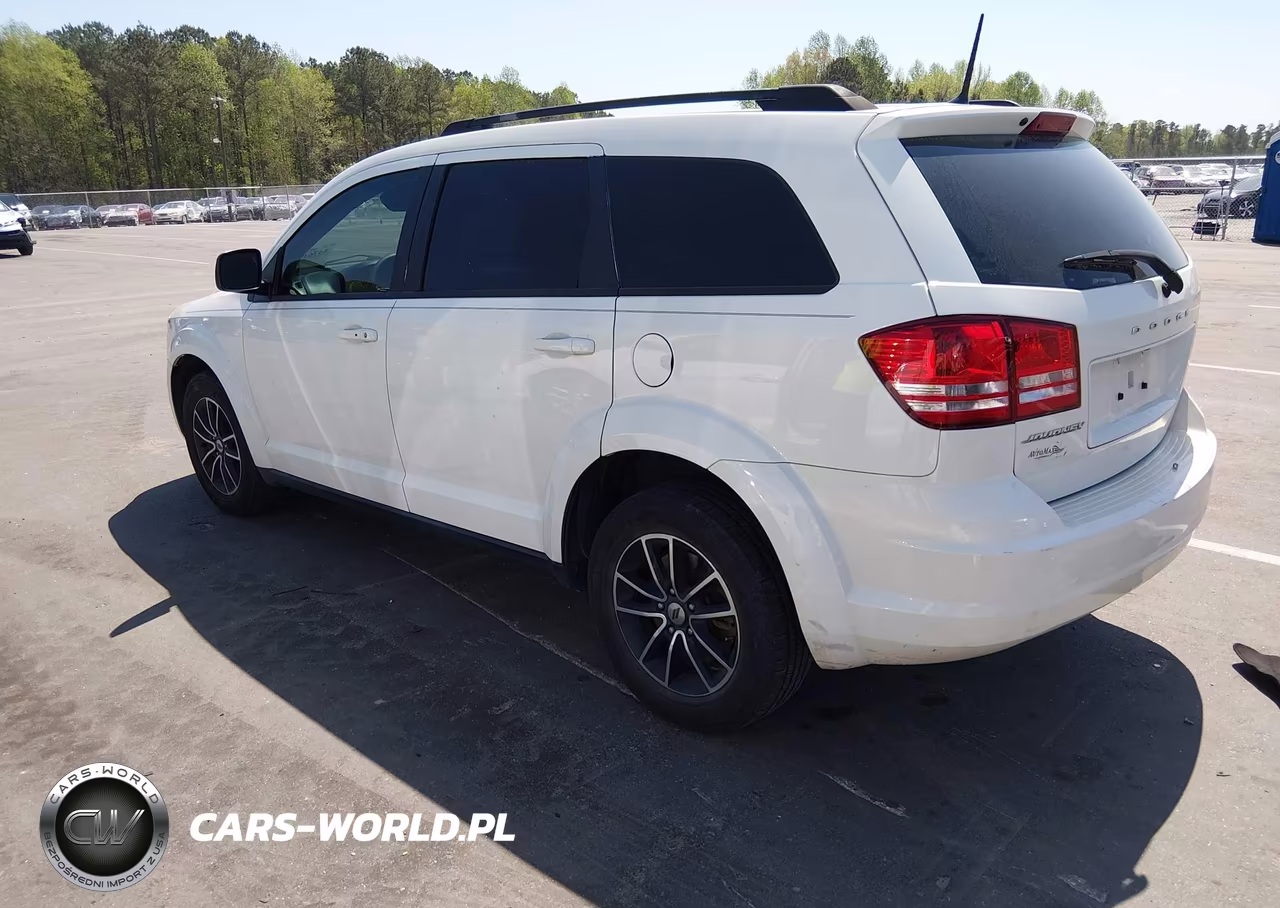 2018 Dodge Journey Se VIN:3C4PDCAB9JT534624 - 3