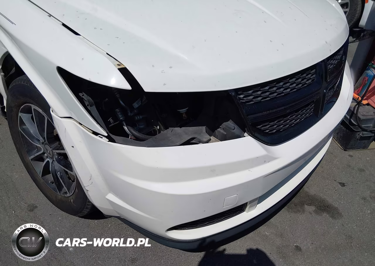 2018 Dodge Journey Se VIN:3C4PDCAB9JT534624 - 6