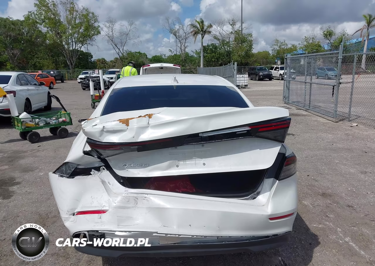 2025 Honda Accord Lx VIN:1HGCY1F20SA073453 - 16