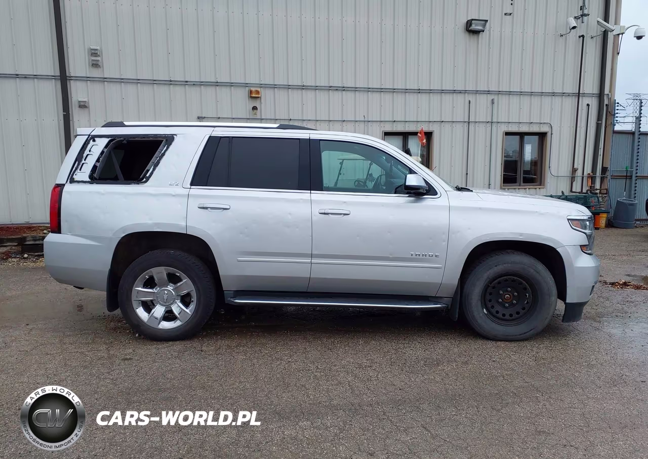 2015 Chevrolet Tahoe Ltz VIN:1GNSKCKC8FR746574 - 13