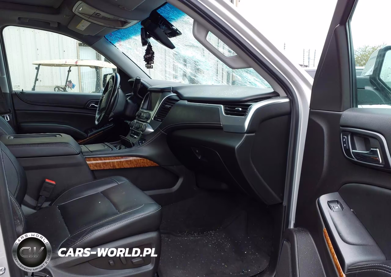 2015 Chevrolet Tahoe Ltz VIN:1GNSKCKC8FR746574 - 5